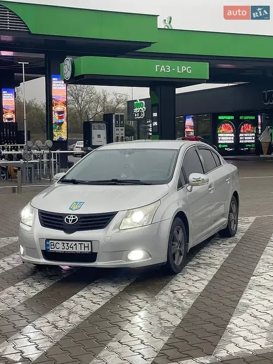 Toyota Avensis