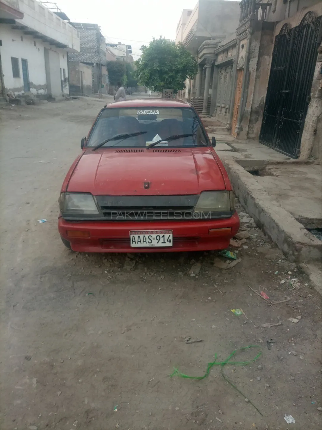Suzuki Khyber
