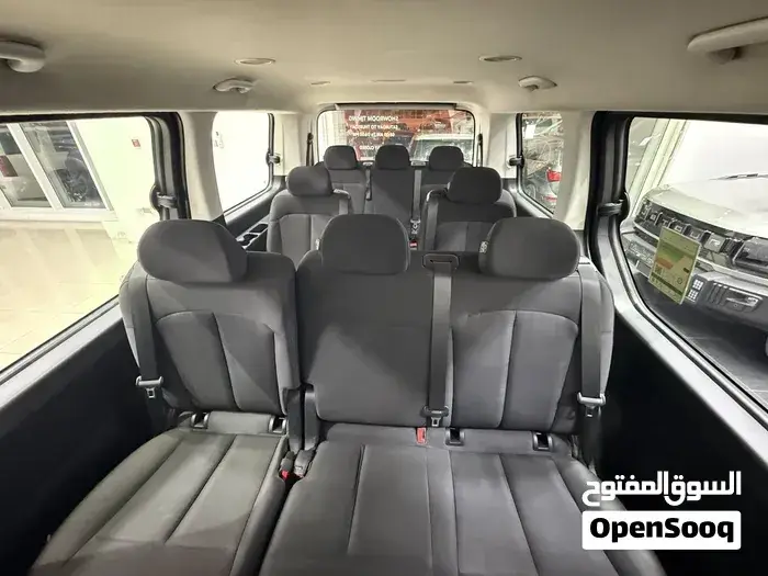 Hyundai Staria 2023 photo 2