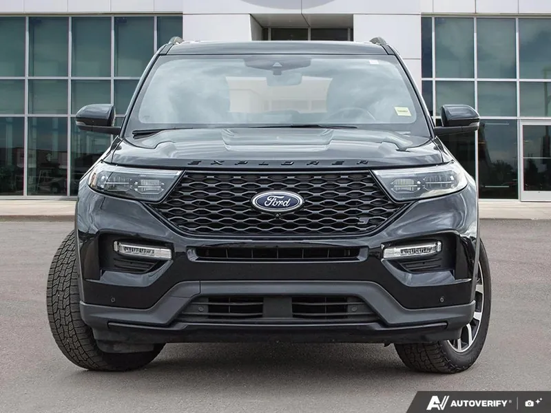 Ford Explorer 2021 photo 2