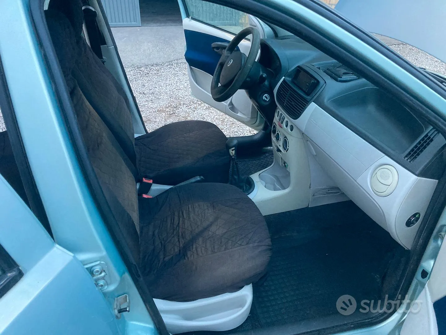 Fiat Punto 2004 photo 5