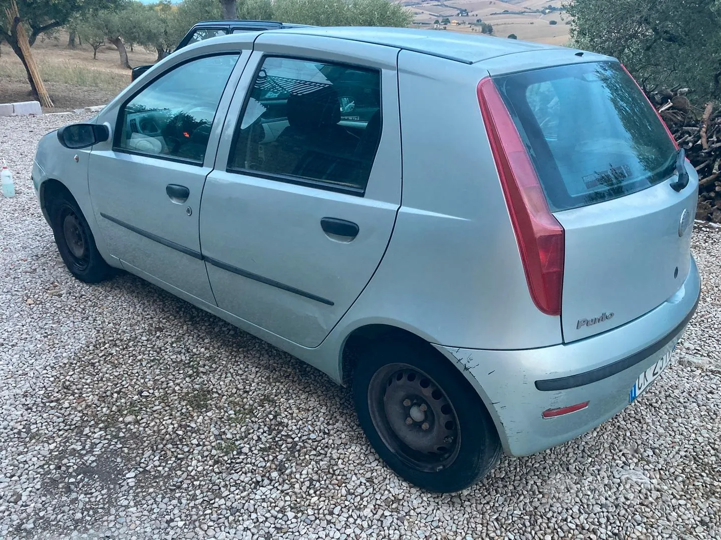 Fiat Punto 2004 photo 2