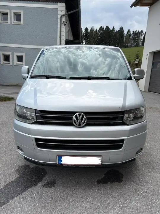 Volkswagen Multivan 2004 photo 2
