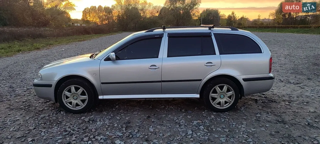 Skoda Octavia 2006 photo 3