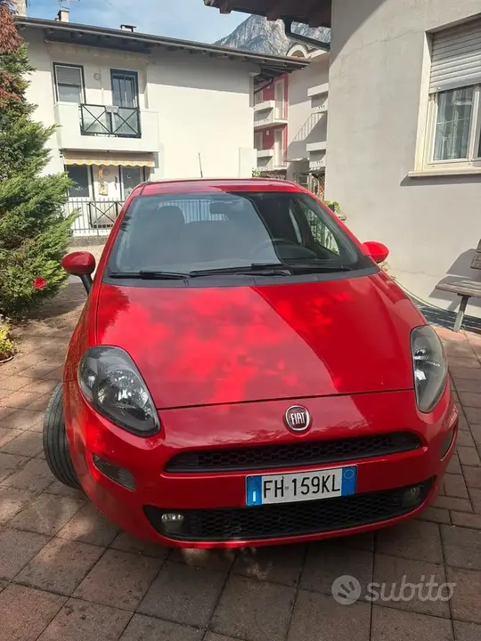 Fiat Punto 2017 photo 2