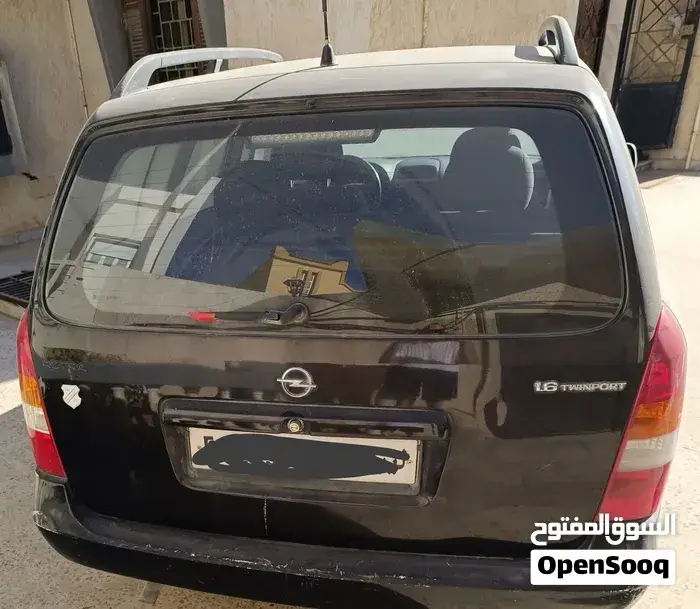 Opel Astra 2004 photo 2