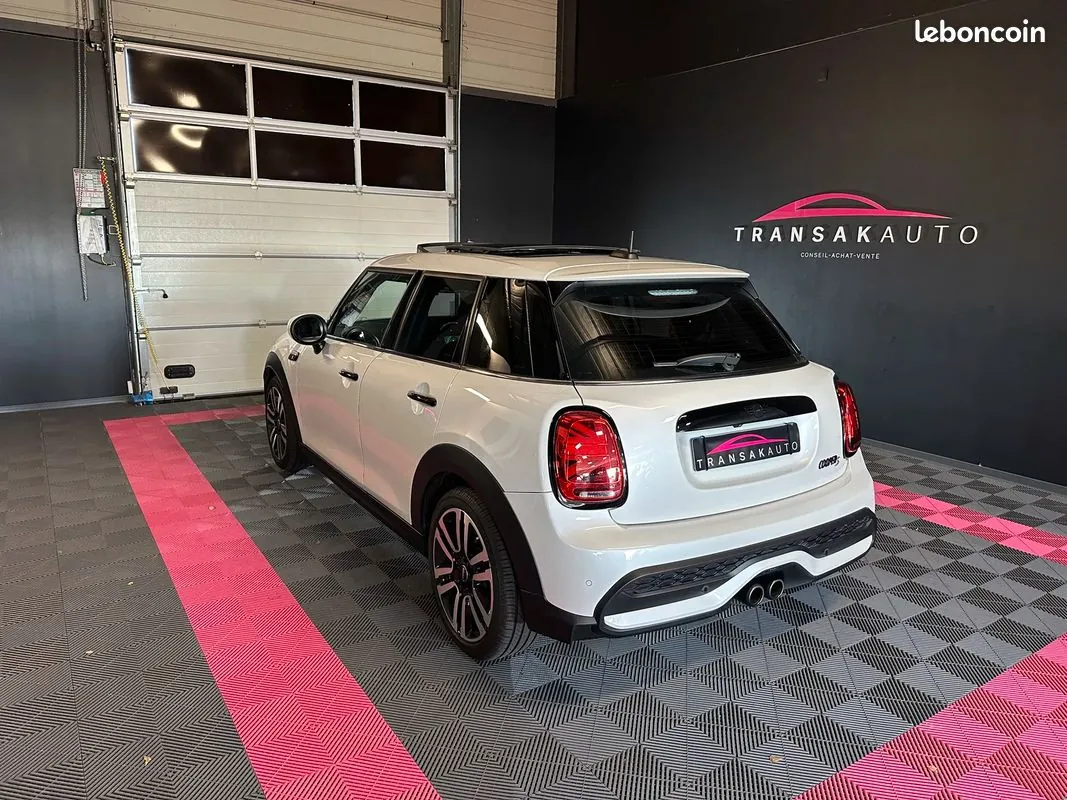 Mini Cooper 2024 photo 5