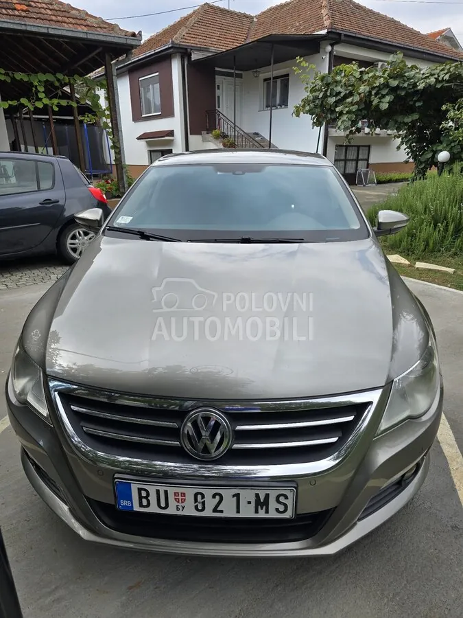 Volkswagen Passat Cc 2011 photo 2