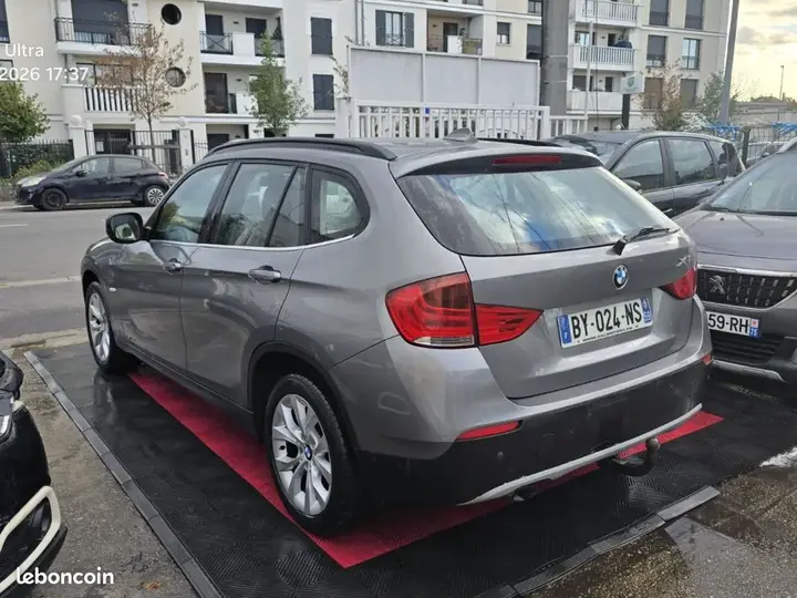 BMW X1 2011 photo 3