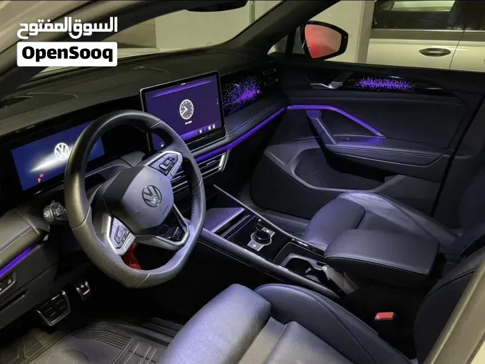 Volkswagen Tiguan 2024 photo 2