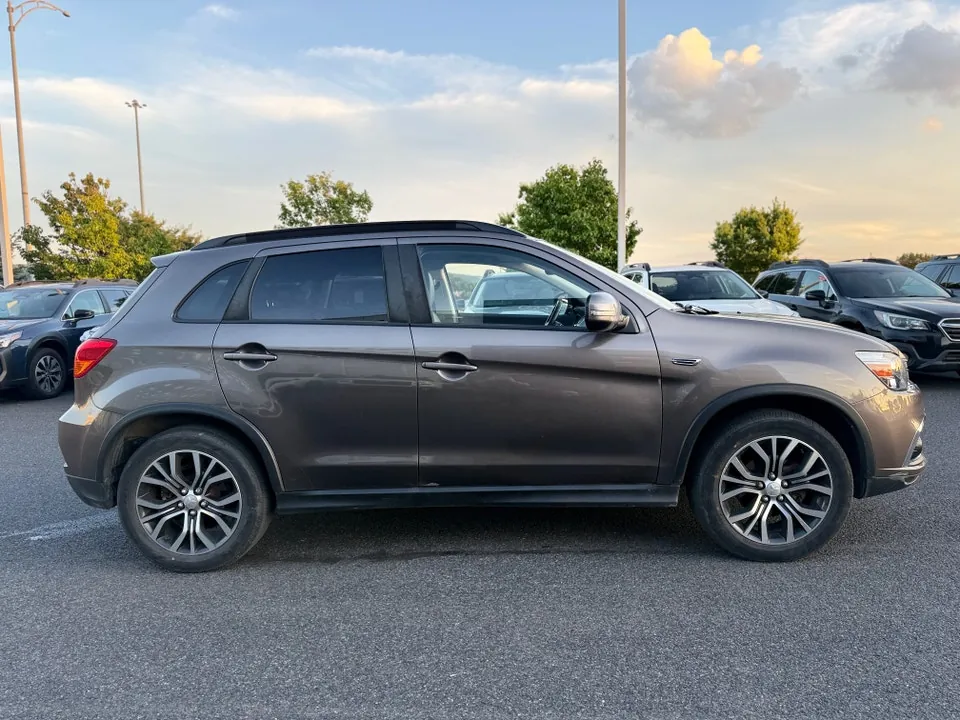 Mitsubishi Rvr 2018 photo 5