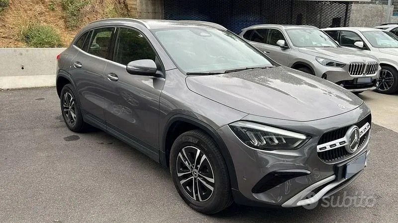 Mercedes-Benz Gla 2024 photo 2