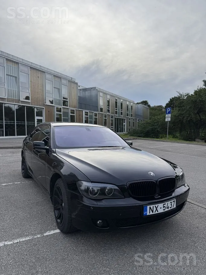 BMW 730 2005 photo 4