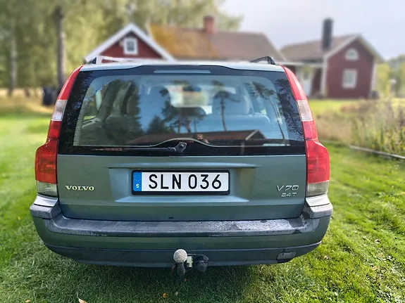 Volvo V70 2001 photo 2