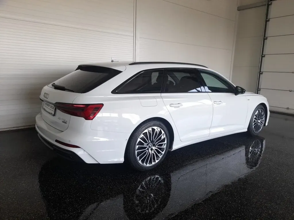 Audi A6 2023 photo 2
