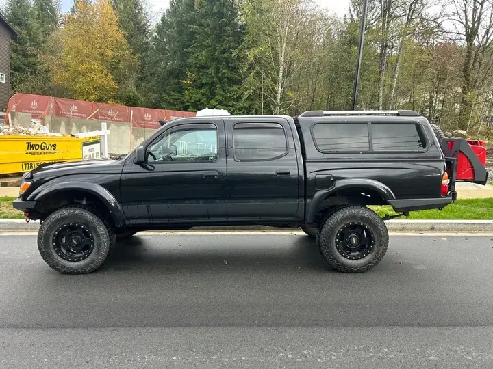 Toyota Tacoma 2003 photo 2