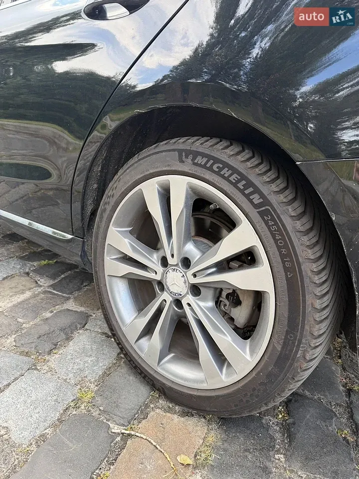 Mercedes-Benz C-Class 2016 photo 4