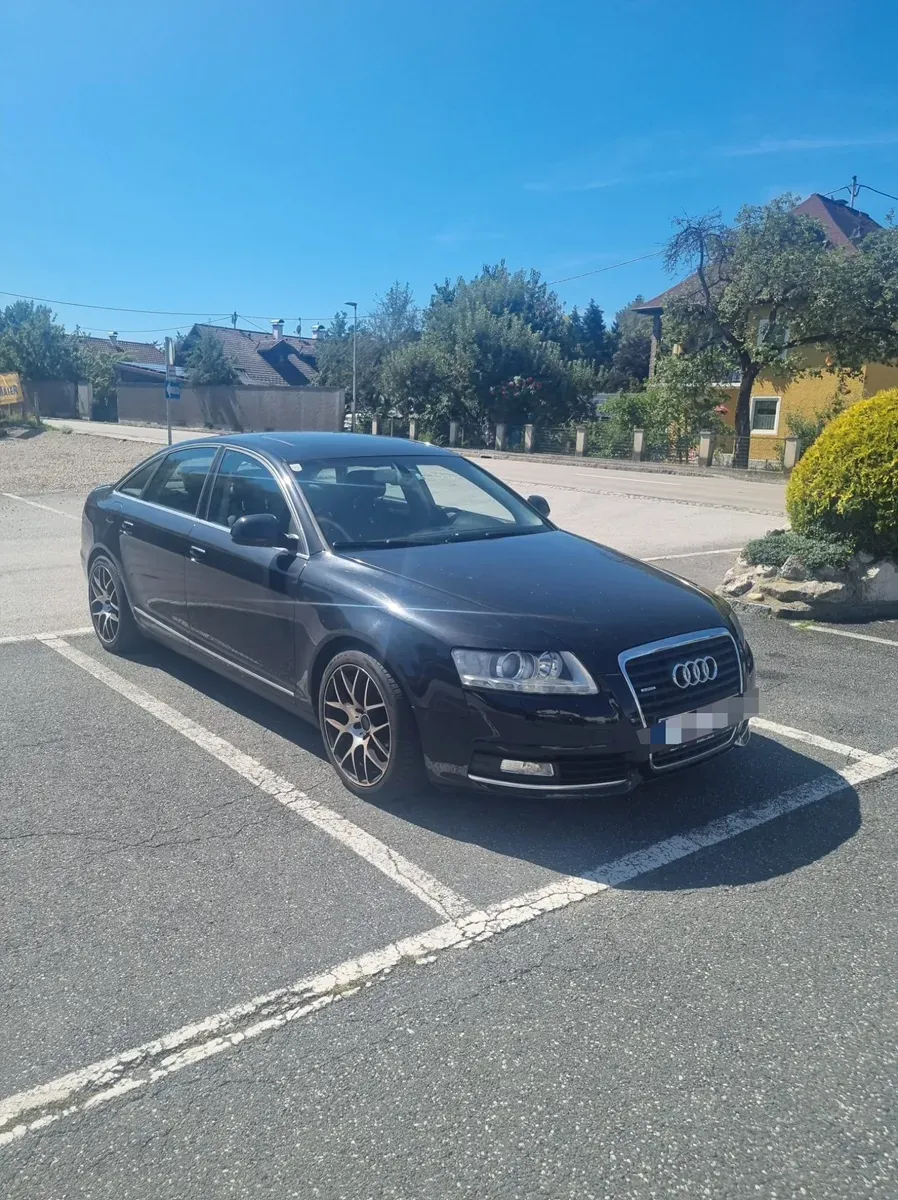 Audi A6 2010 photo 2