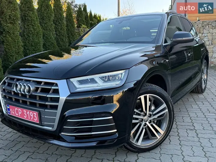 Audi Q5 2017 photo 2