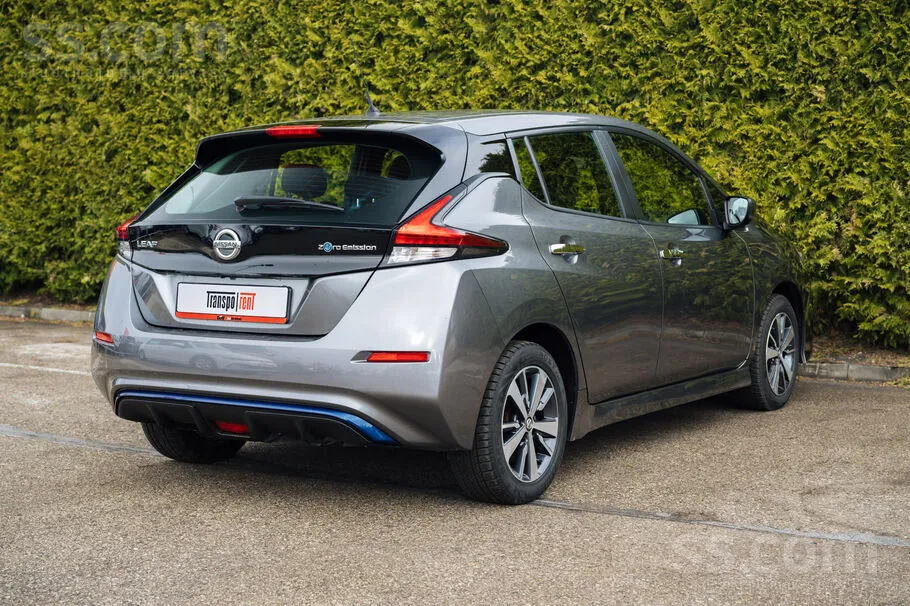 Nissan Leaf 2021 photo 5