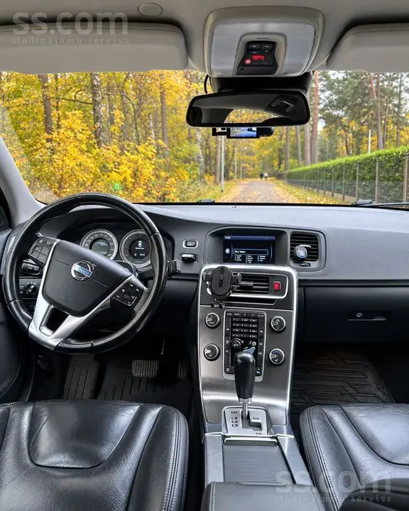 Volvo S60 2011 photo 5
