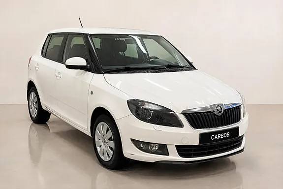 Skoda Fabia 2015 photo 3