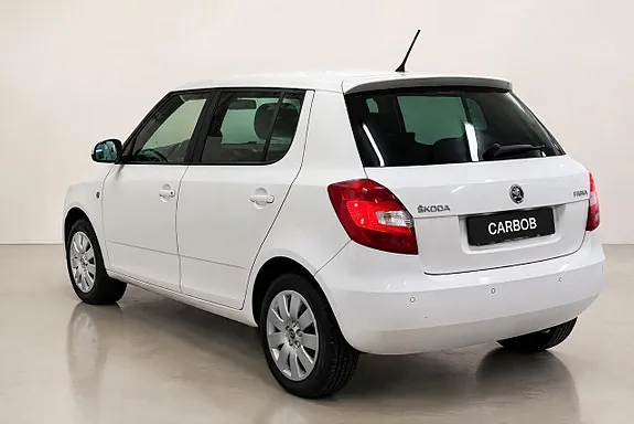 Skoda Fabia 2015 photo 4