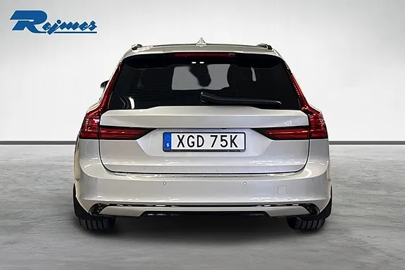 Volvo V90 2023 photo 3