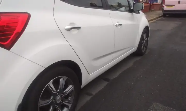 Hyundai Ix20 2016 photo 5