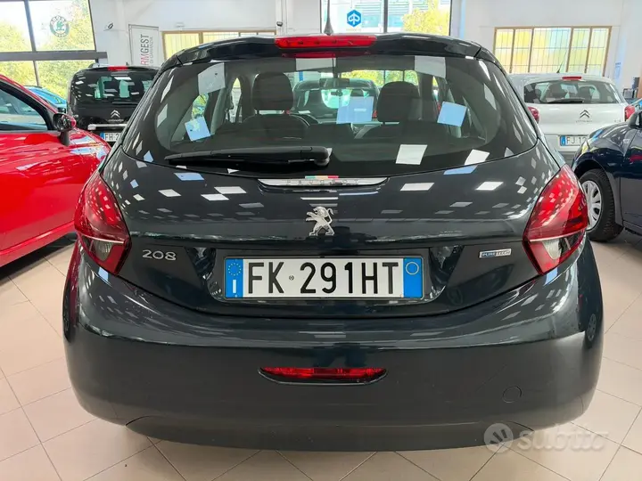 Peugeot 208 2017 photo 5