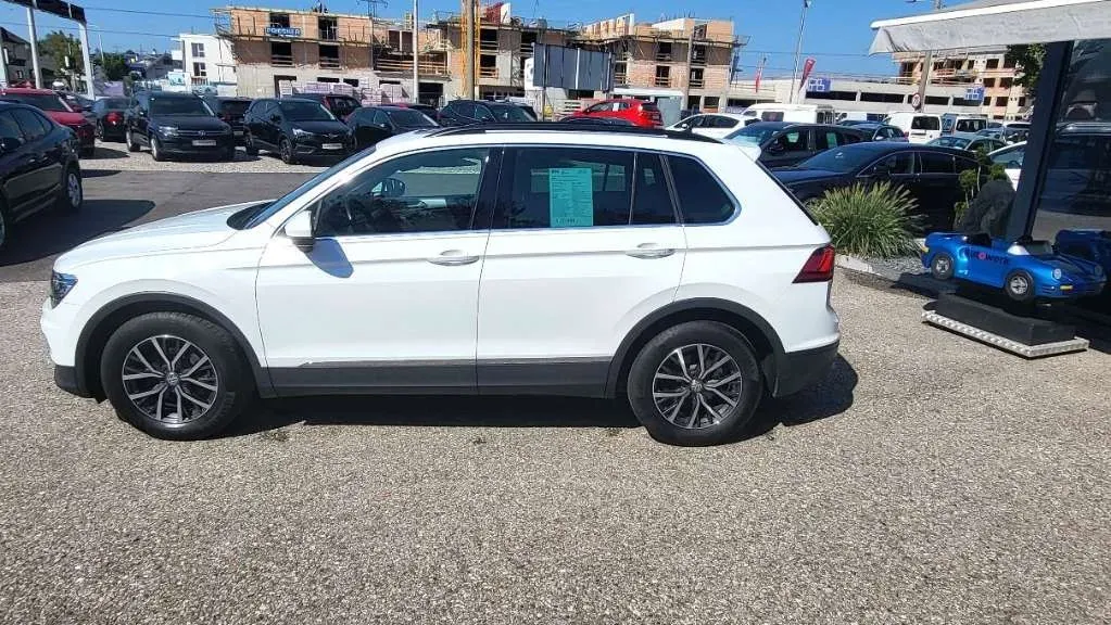 Volkswagen Tiguan 2019 photo 2