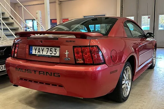 Ford Mustang 2002 photo 5