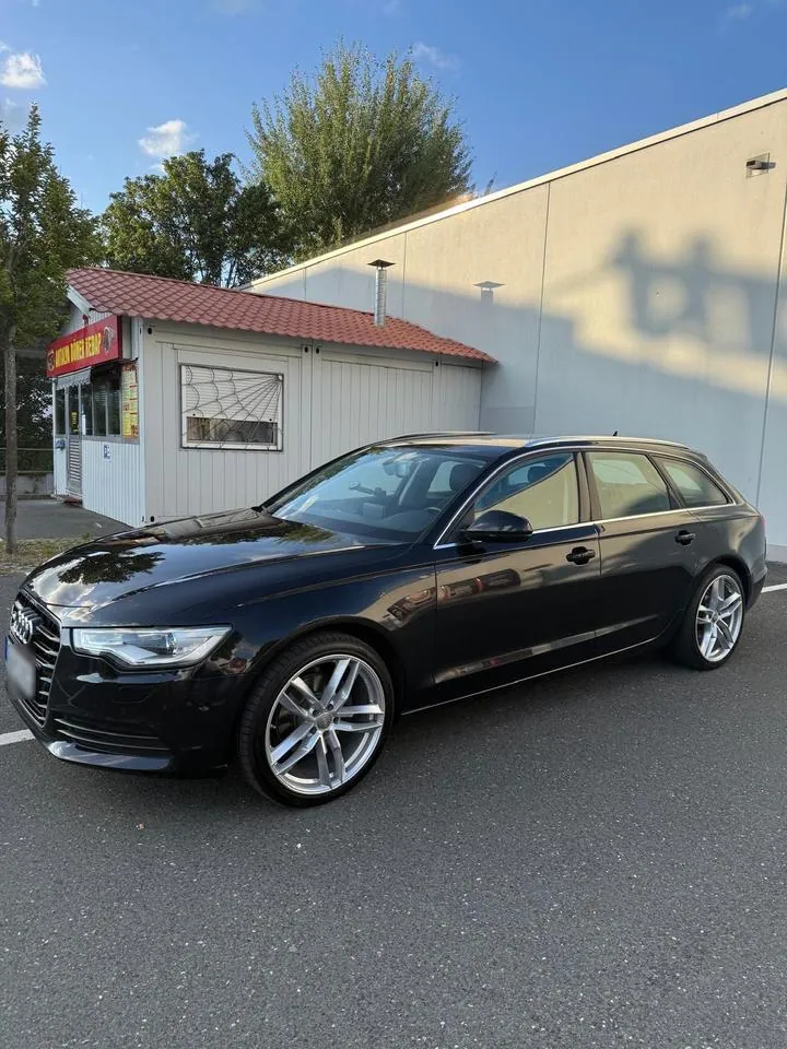 Audi A6 Avant