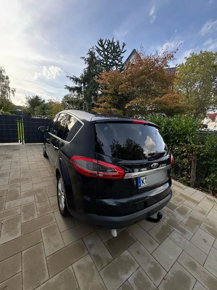 Ford S-Max