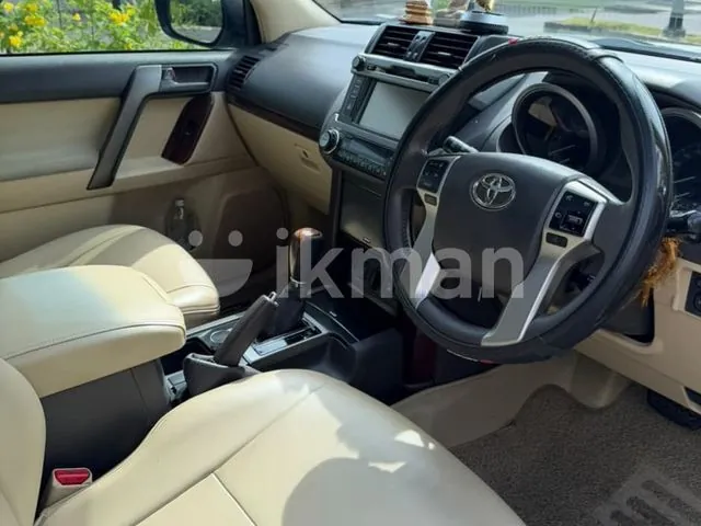 Toyota Land Cruiser Prado 2015 photo 3