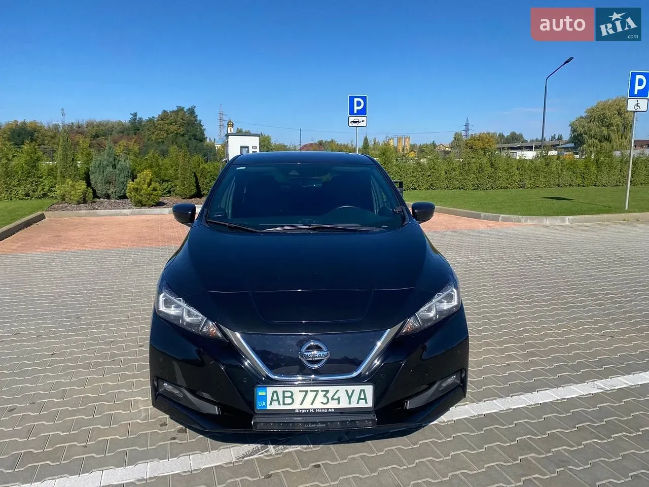 Nissan Leaf 2018 photo 2