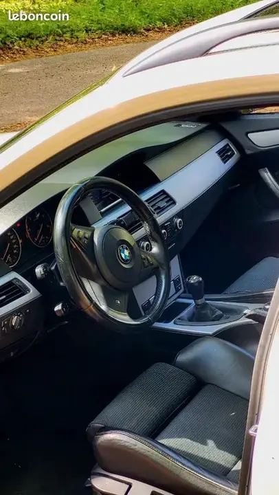 BMW Série 5 2009 photo 3