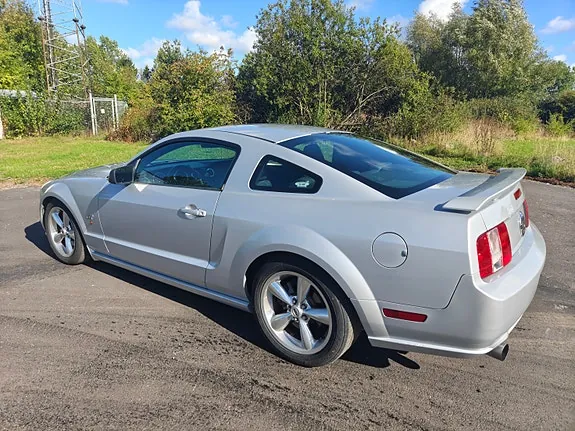 Ford Mustang 2006 photo 2