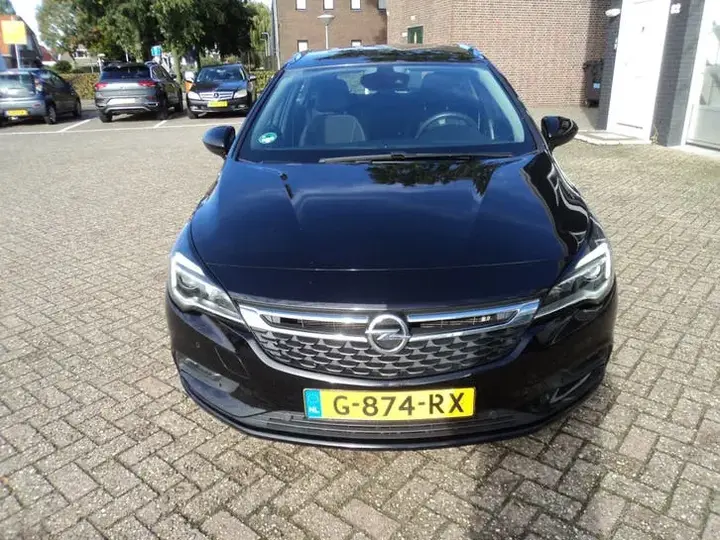 Opel Astra 2019 photo 2