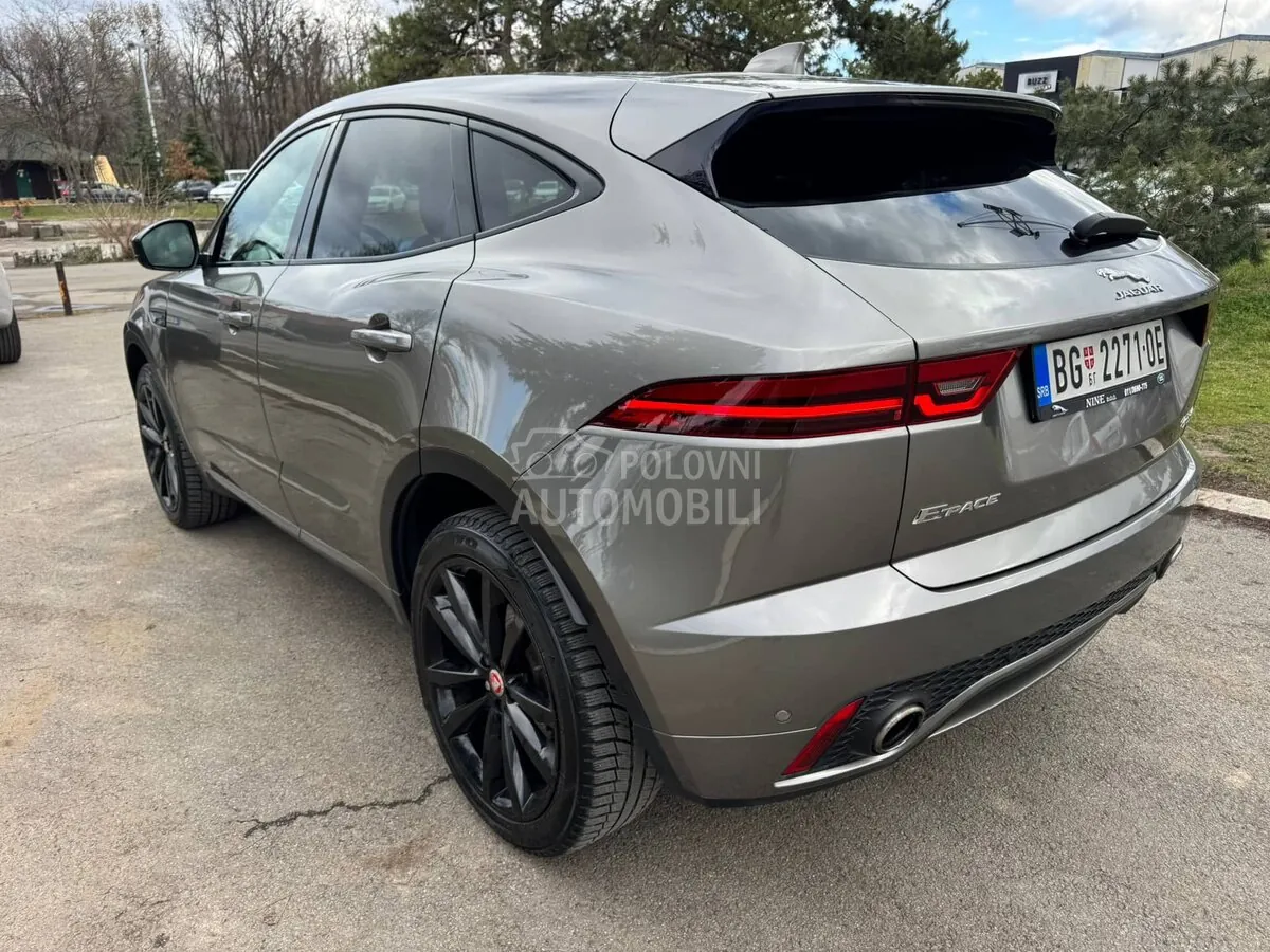 Jaguar E-Pace 2018 photo 5