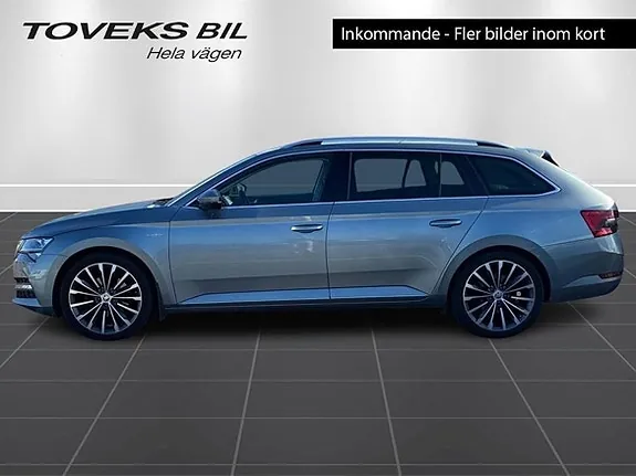 Skoda Superb 2021 photo 2