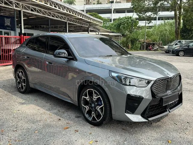 BMW Ix2