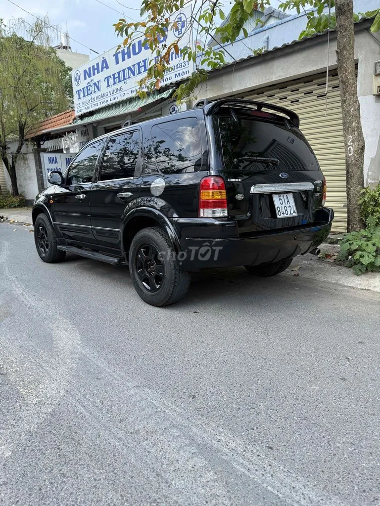 Ford Escape 2005 photo 4
