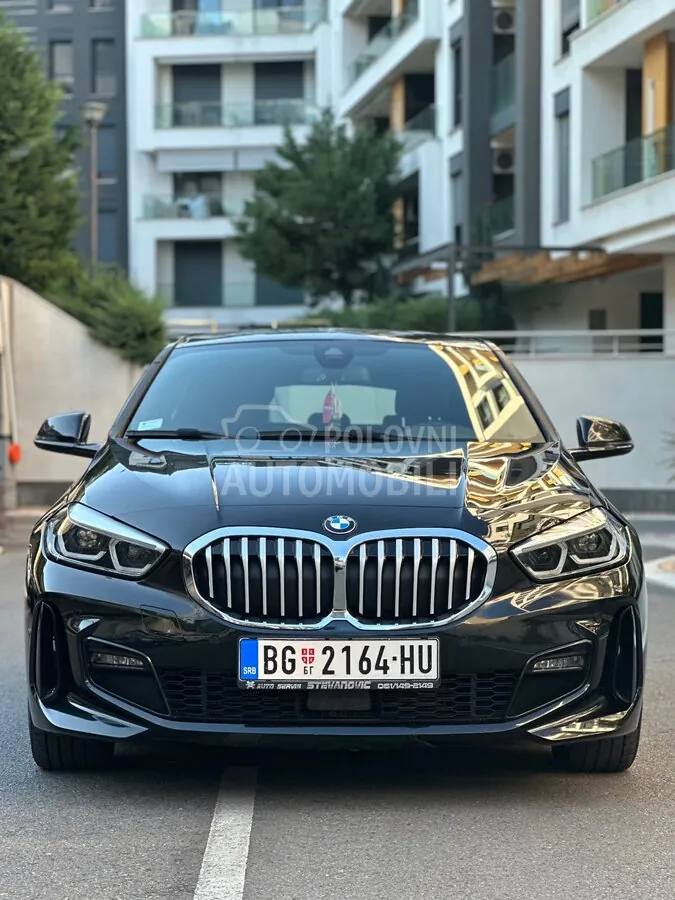 BMW 118