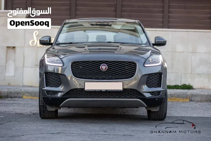 Jaguar E-Pace 2020 photo 3