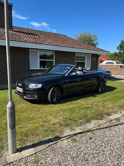 Audi A5 2009 photo 2