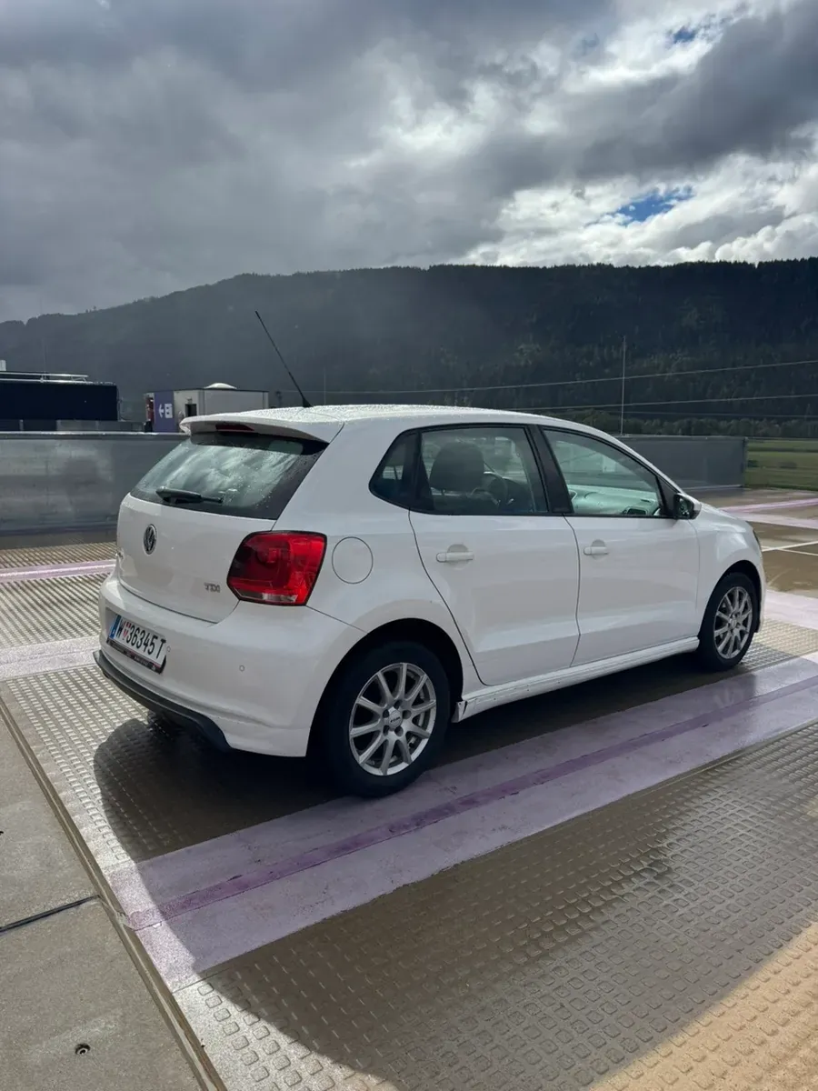 Volkswagen Id.Polo 2013 photo 3