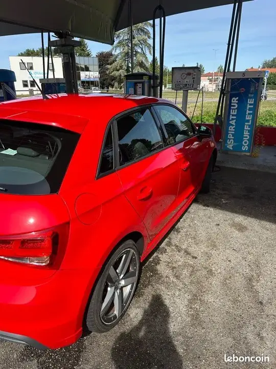 Audi A1 2014 photo 4
