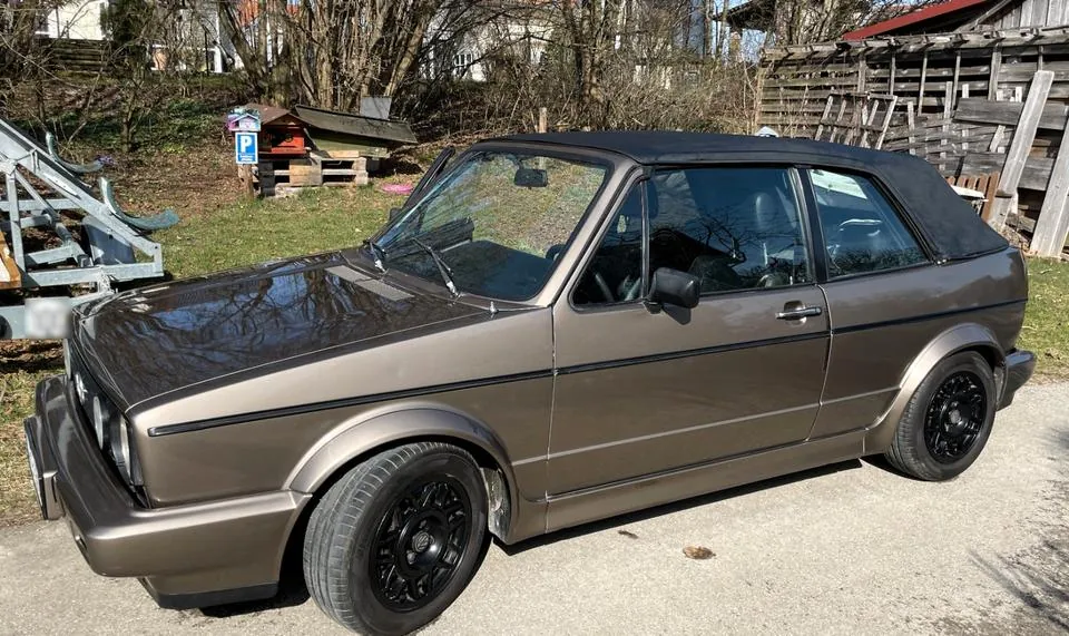 Volkswagen Golf 1 Cabrio