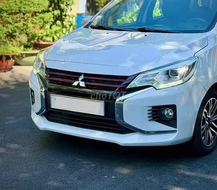 Mitsubishi Attrage 2023 photo 5